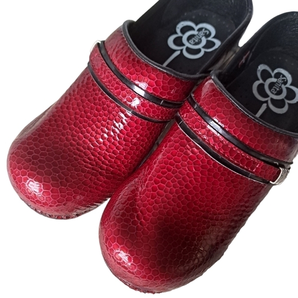 SANITA ORIGINAL DANISH CLOG red mock croc glossy SLIP ON Shoes ladies 37 -6.5 - Picture 3 of 8